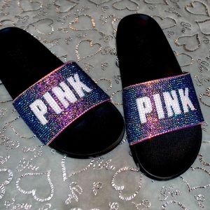 •••SOLD•••Victoria’s Secret PINK Slides
